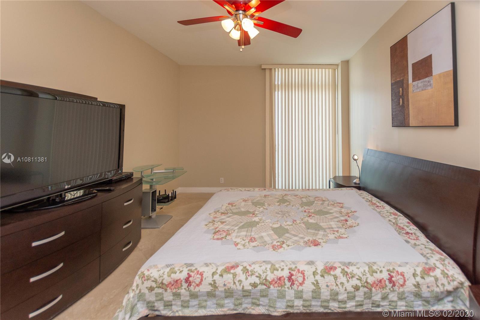 100 Bayview Drive, Unit PH07 Sunny Isles Beach, FL 33160 - Photo 23 of 36