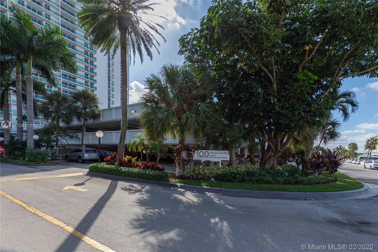 100 Bayview Drive, Unit PH07 Sunny Isles Beach, FL 33160 - Photo 32 of 36