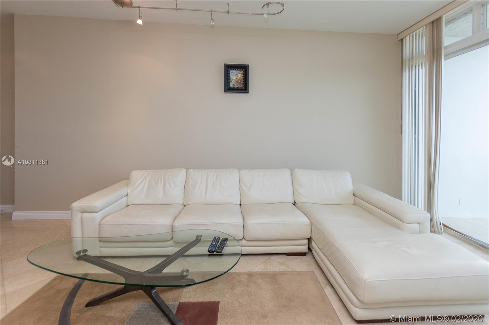 100 Bayview Drive, Unit PH07 Sunny Isles Beach, FL 33160 - Photo 8 of 36