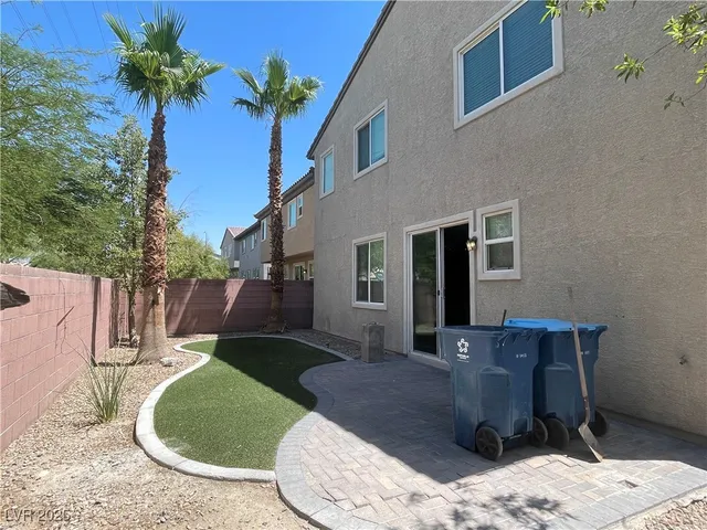 $2,200 | 5669 Sleeping Creek Street, North Las Vegas, NV 89081