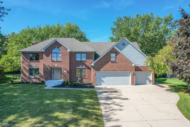 $511,500 | 2452 Whispering Way, Indianapolis, IN 46239