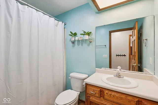 $511,500 | 2452 Whispering Way, Indianapolis, IN 46239