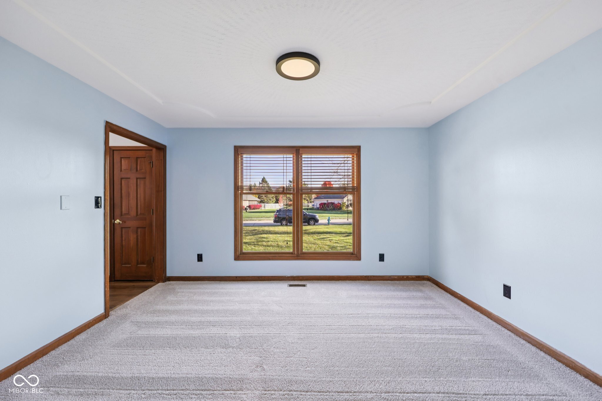 2452 Whispering Way Indianapolis, IN 46239 - Photo 18 of 62