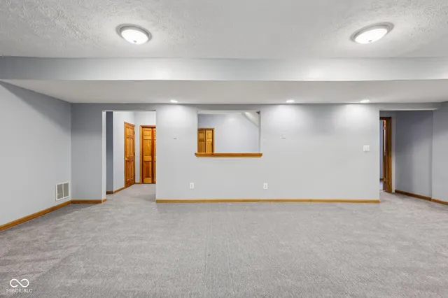 $511,500 | 2452 Whispering Way, Indianapolis, IN 46239