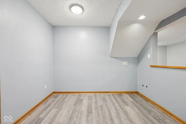 $511,500 | 2452 Whispering Way, Indianapolis, IN 46239