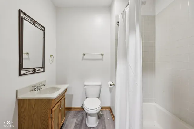 $511,500 | 2452 Whispering Way, Indianapolis, IN 46239