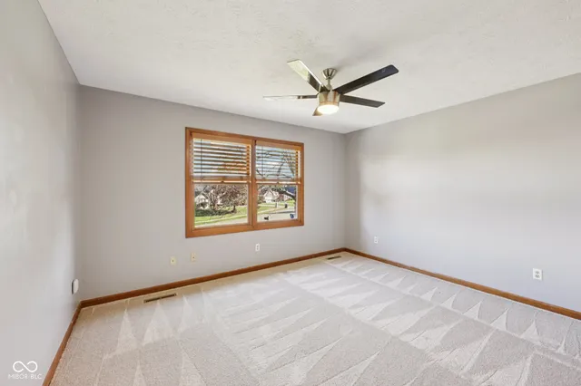 $511,500 | 2452 Whispering Way, Indianapolis, IN 46239