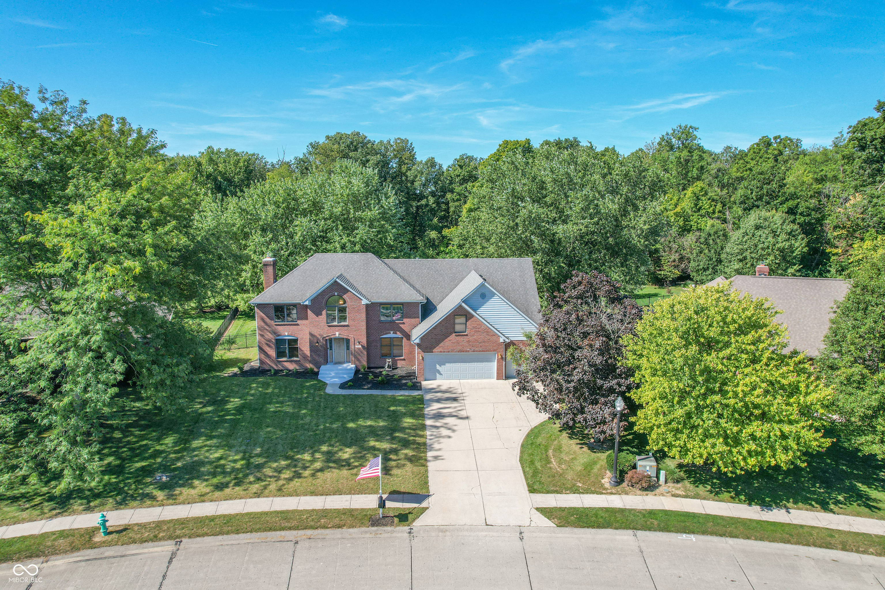 2452 Whispering Way Indianapolis, IN 46239 - Photo 4 of 62