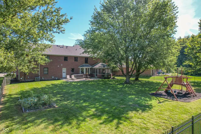 $511,500 | 2452 Whispering Way, Indianapolis, IN 46239