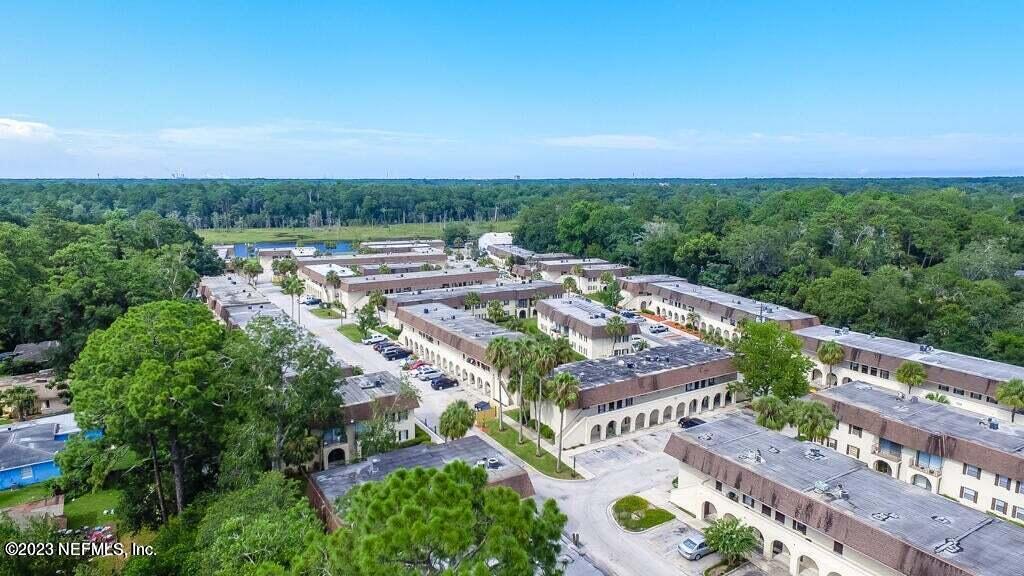 1735 El Camino Road, Unit 5 Jacksonville, FL 32216 - Photo 19 of 26 an aerial view of a city
