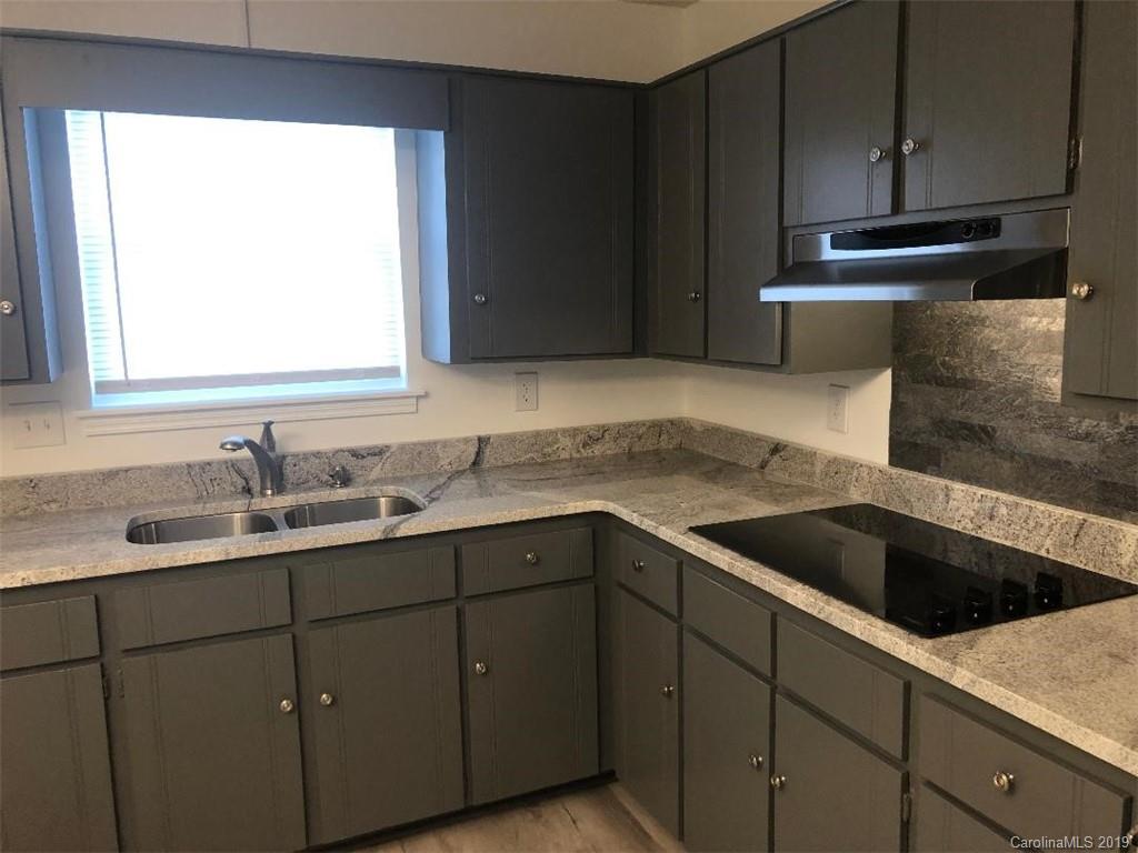 15224 Marshall Hooks Road Matthews, NC 28104 - Photo 17 of 32 Gallery Image 17