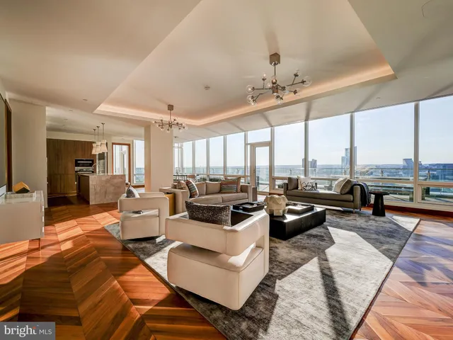 $3,675,000 | 300 International Drive, Unit 2302, Baltimore, MD 21202