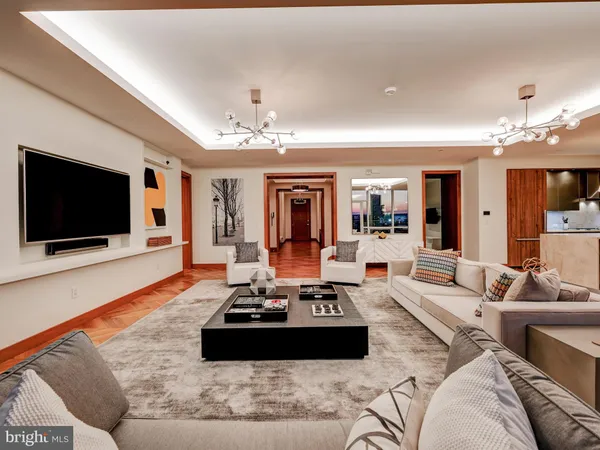 $3,675,000 | 300 International Drive, Unit 2302, Baltimore, MD 21202