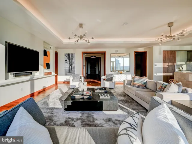 $3,675,000 | 300 International Drive, Unit 2302, Baltimore, MD 21202