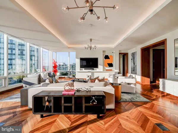 $3,675,000 | 300 International Drive, Unit 2302, Baltimore, MD 21202