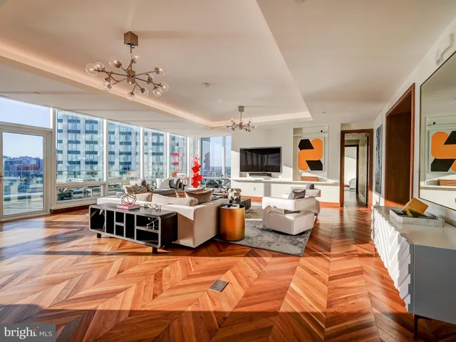 $3,675,000 | 300 International Drive, Unit 2302, Baltimore, MD 21202