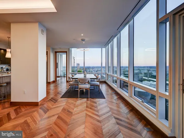 $3,675,000 | 300 International Drive, Unit 2302, Baltimore, MD 21202