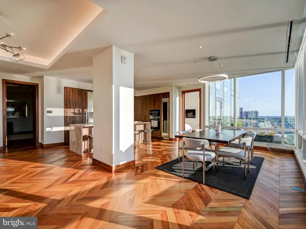 $3,675,000 | 300 International Drive, Unit 2302, Baltimore, MD 21202