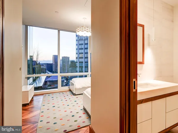 $3,675,000 | 300 International Drive, Unit 2302, Baltimore, MD 21202