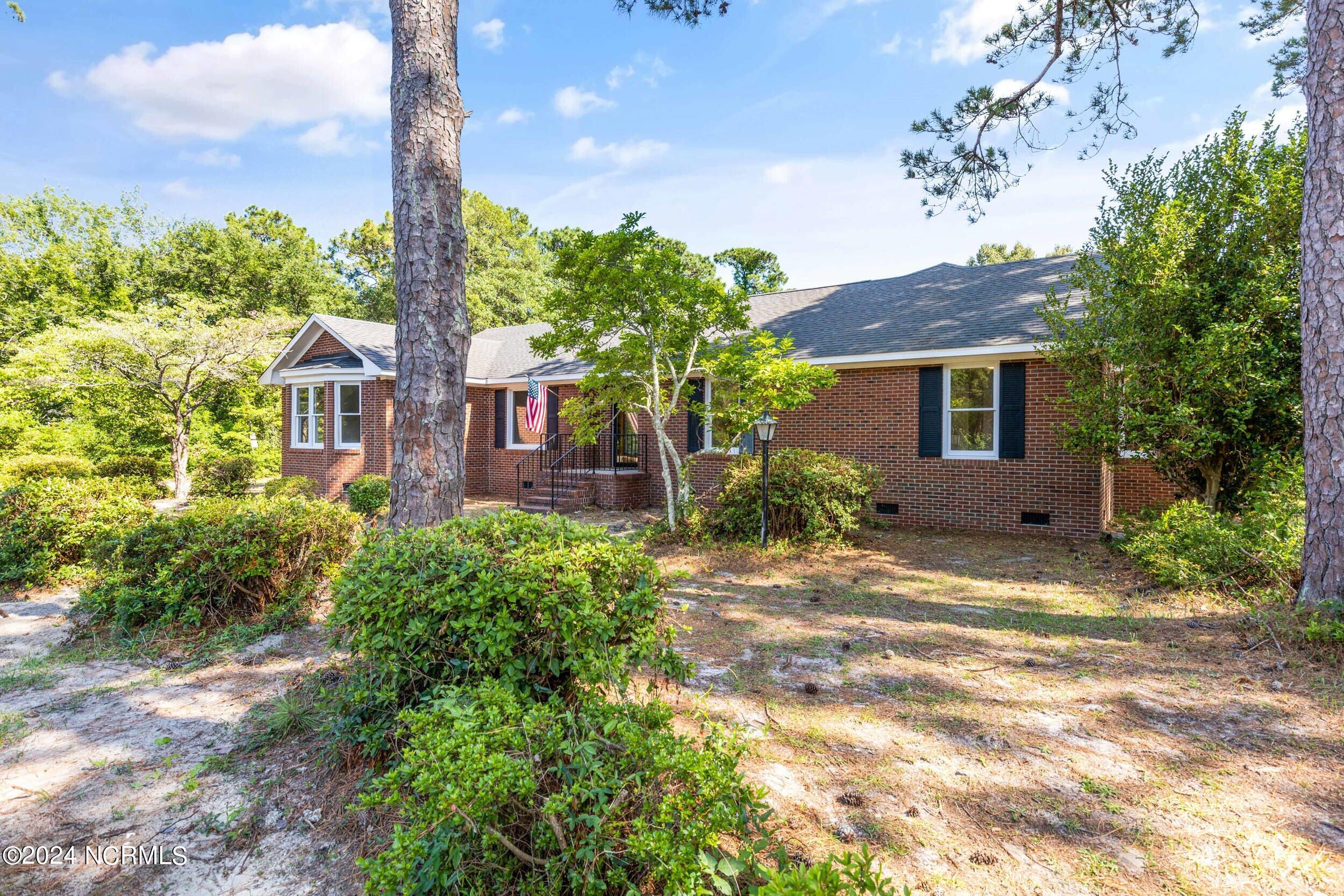 211 Golden Road Wilmington, NC 28409 - Photo 3 of 42 211goldenrd_00003