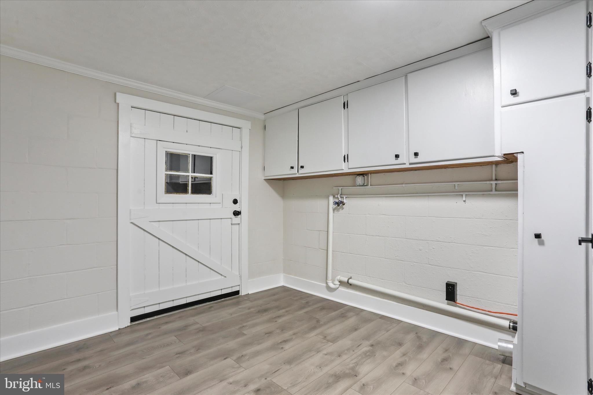 10 Linden Boulevard Middletown, MD 21769 - Photo 22 of 28 a view of an empty room with entryway