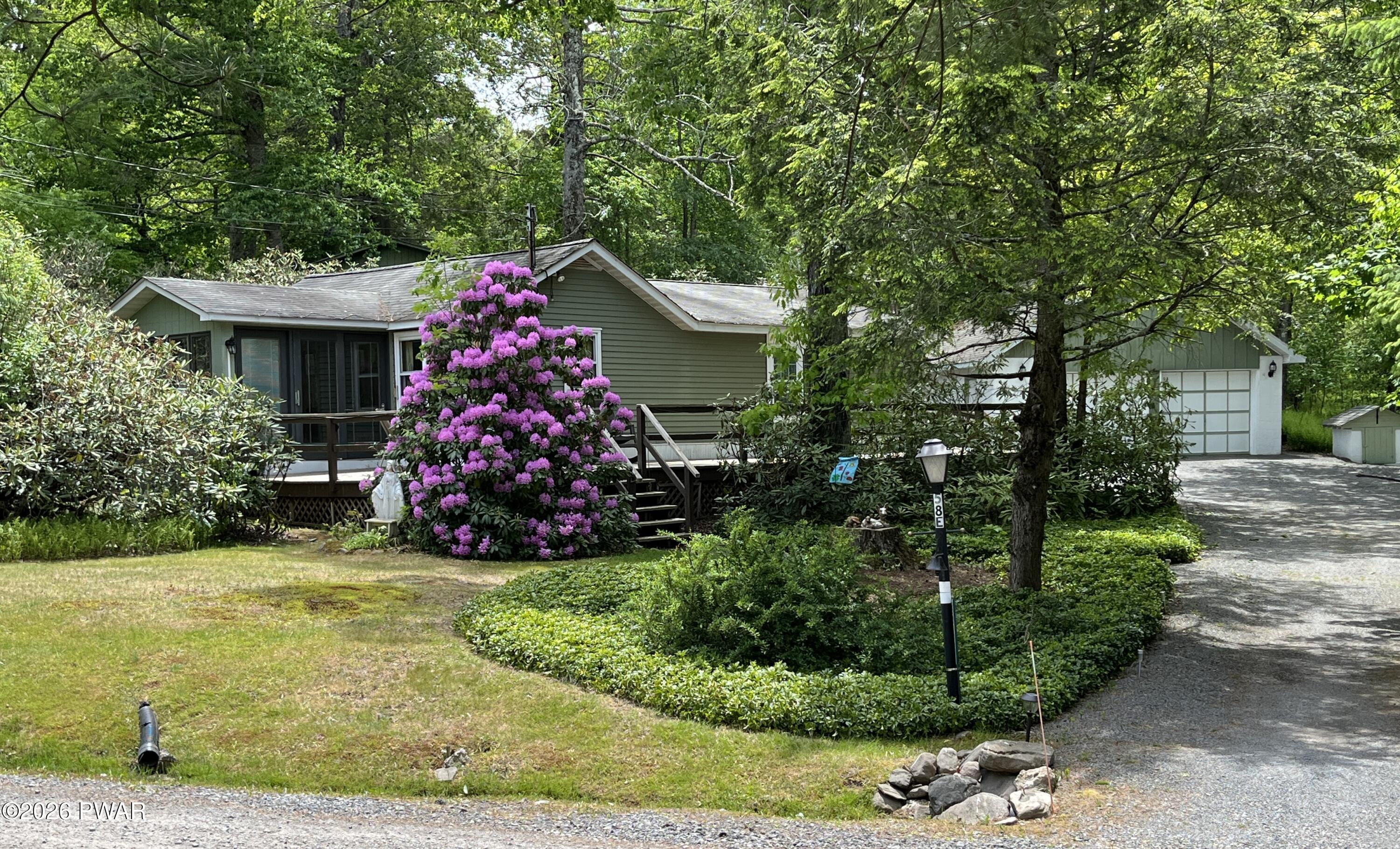 58 Branch Road Greentown, PA 18426 - Photo 2 of 37