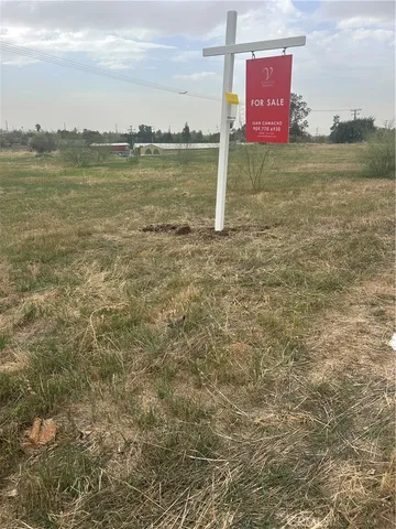 a sign that is on the side of a road