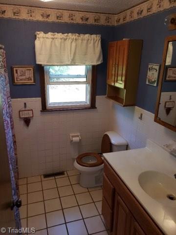 3064 Creasey Chapel Road Stuart, VA 24171 - Photo 17 of 28