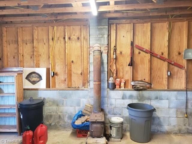 3064 Creasey Chapel Road Stuart, VA 24171 - Photo 21 of 28