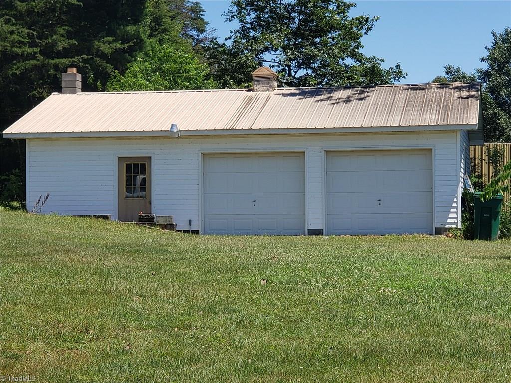 3064 Creasey Chapel Road Stuart, VA 24171 - Photo 25 of 28