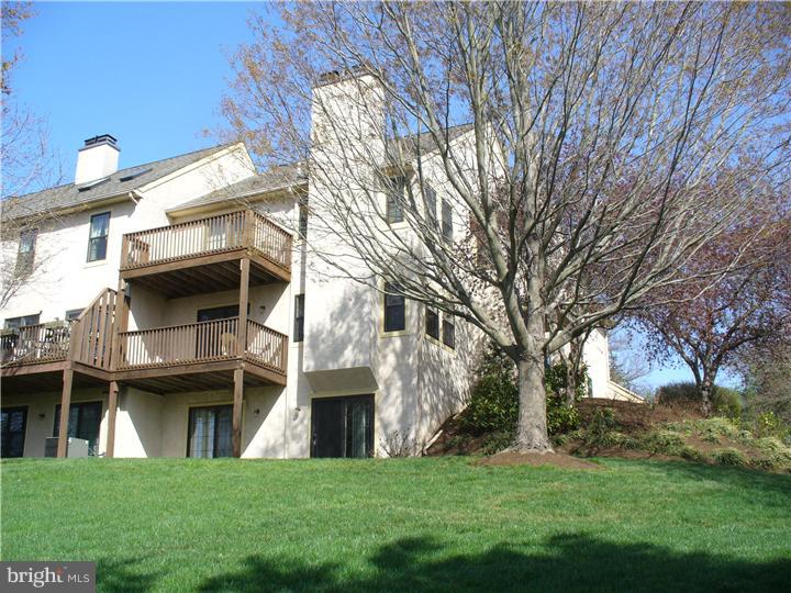 220 Yorkminster Road West Chester, PA 19382 - Photo 2 of 19 Exterior Back