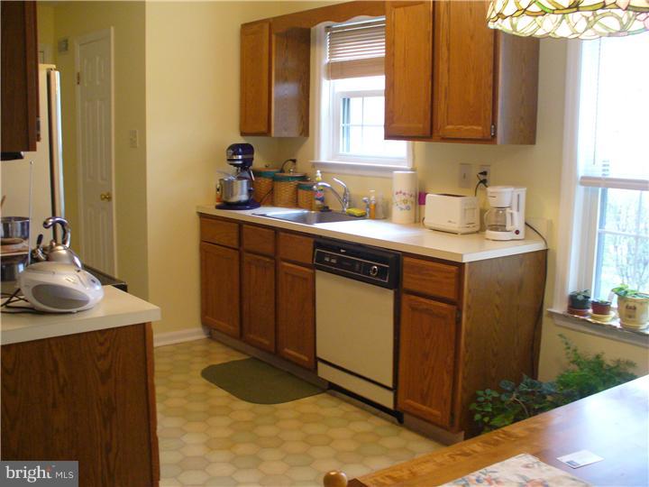 220 Yorkminster Road West Chester, PA 19382 - Photo 12 of 19 Kitchen