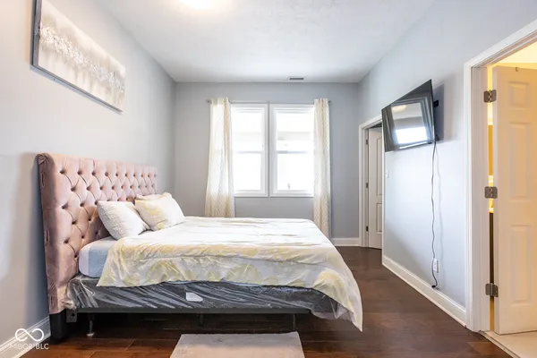 $495,000 | 1231 South Meridian Street, Indianapolis, IN 46225