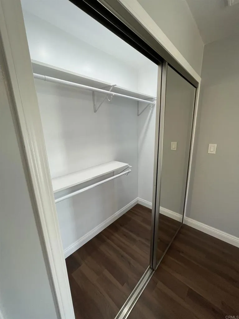 1419 Flo Drive Alpine, CA 91901 - Photo 8 of 27 a walk in closet