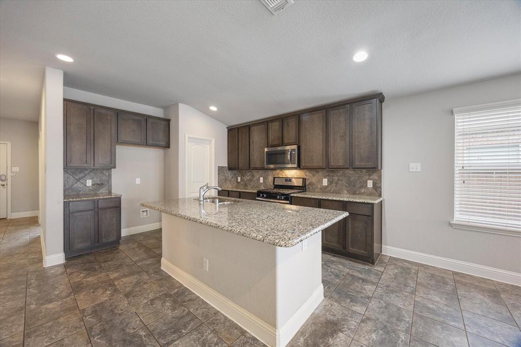 620 England Street Fate, TX 75189 - Photo 10 of 31