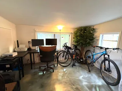 $2,295 | 1101 Holly Street, Unit 1, Austin, TX 78702