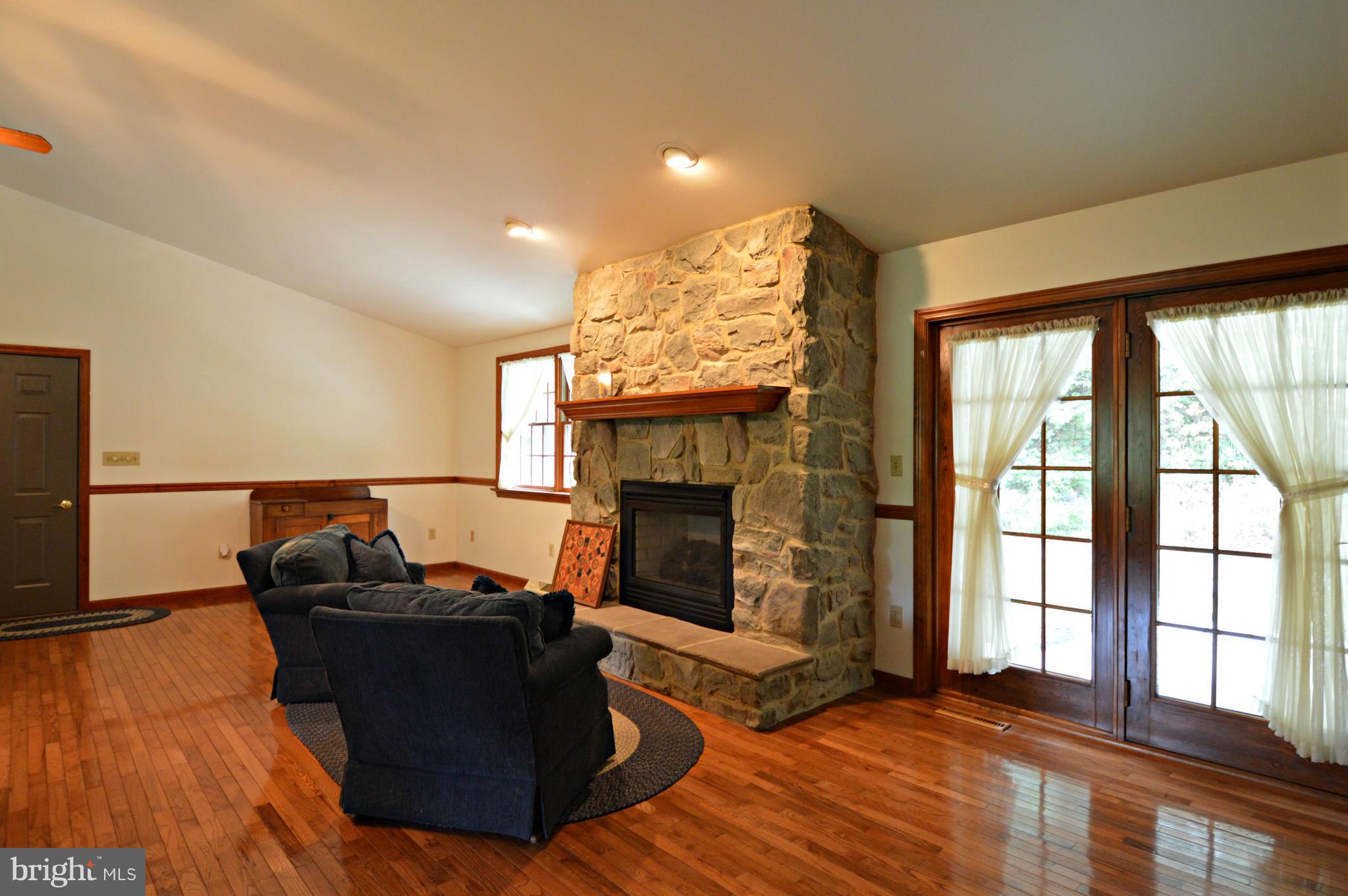 195 Franklin Road Columbia, PA 17512 - Photo 17 of 50 Gallery Image 17
