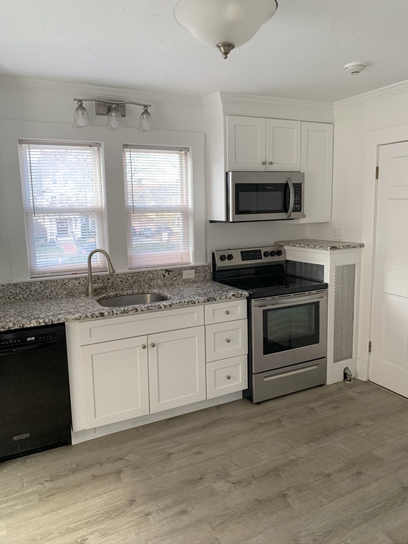 7 Abbott Street, Unit 2 Wellesley, MA 02482 - Photo 12 of 13