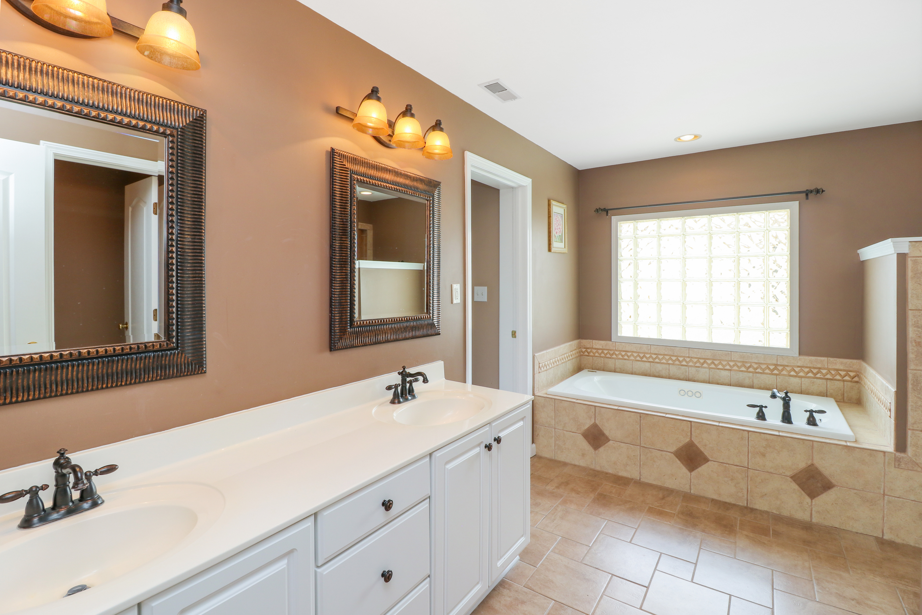 10833 Windermere Boulevard Fishers, IN 46037 - Photo 22 of 37