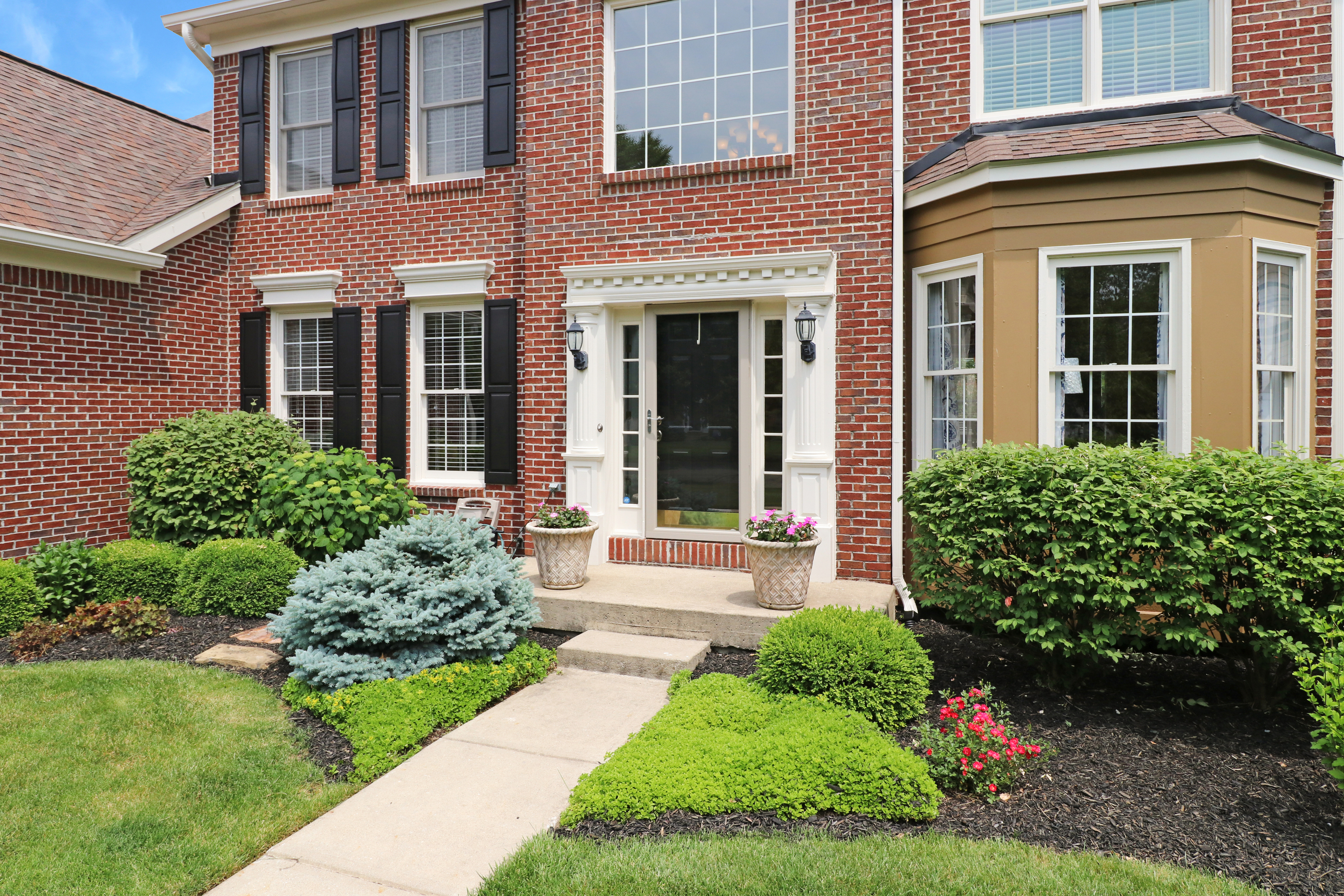 10833 Windermere Boulevard Fishers, IN 46037 - Photo 4 of 37