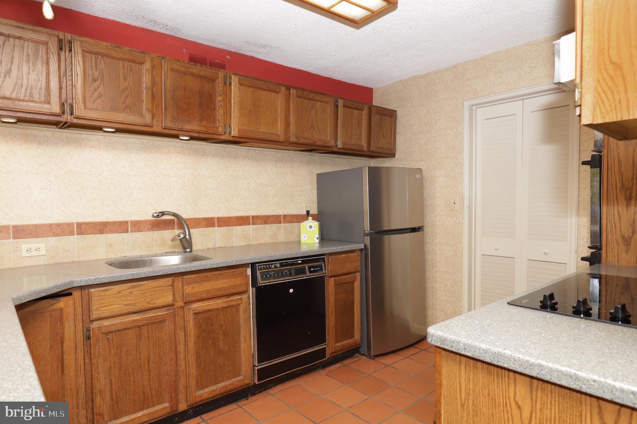 7817 Fort Hunt Road Alexandria, VA 22308 - Photo 14 of 51 KItchen