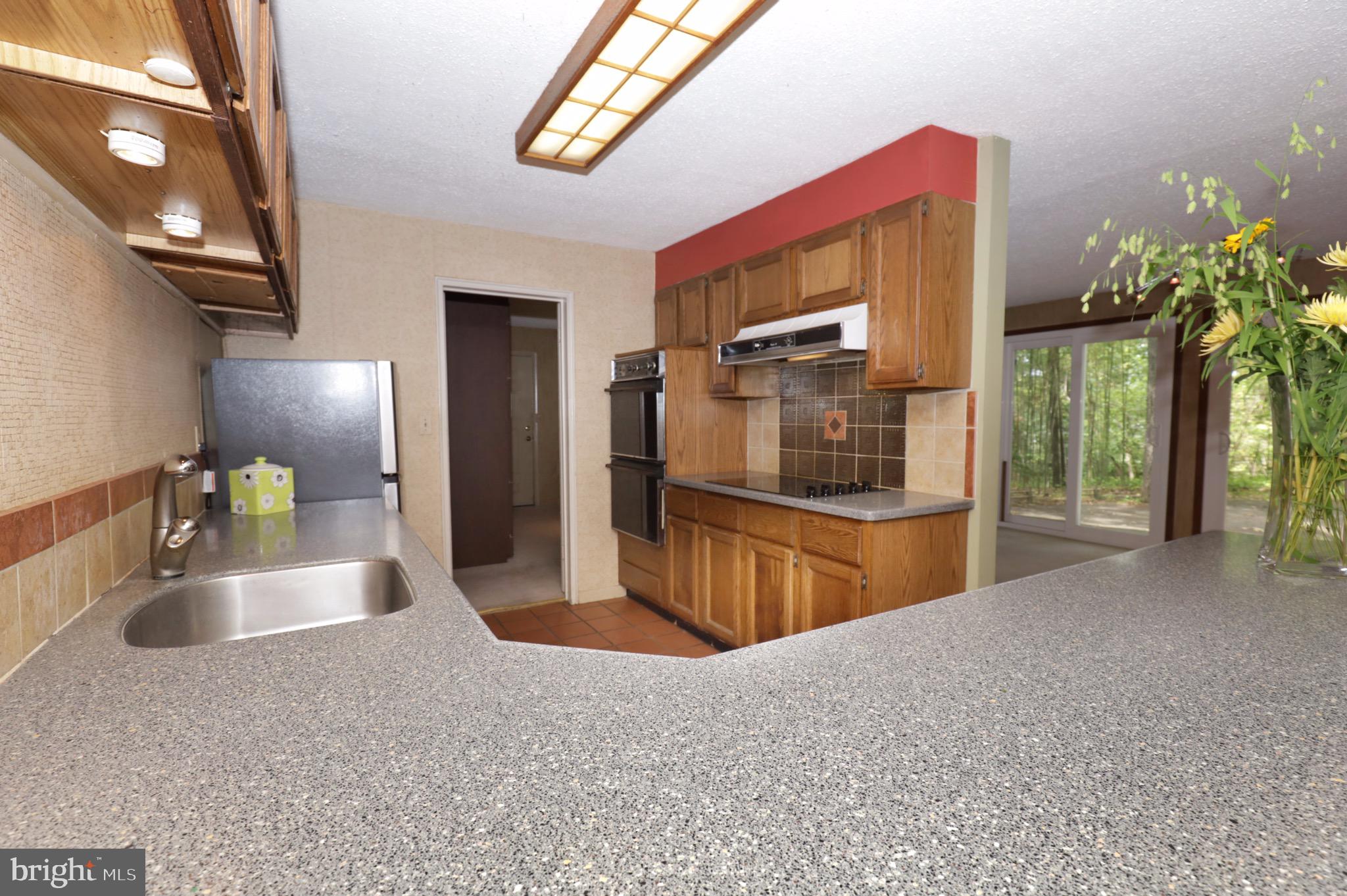 7817 Fort Hunt Road Alexandria, VA 22308 - Photo 15 of 51 Kitchen