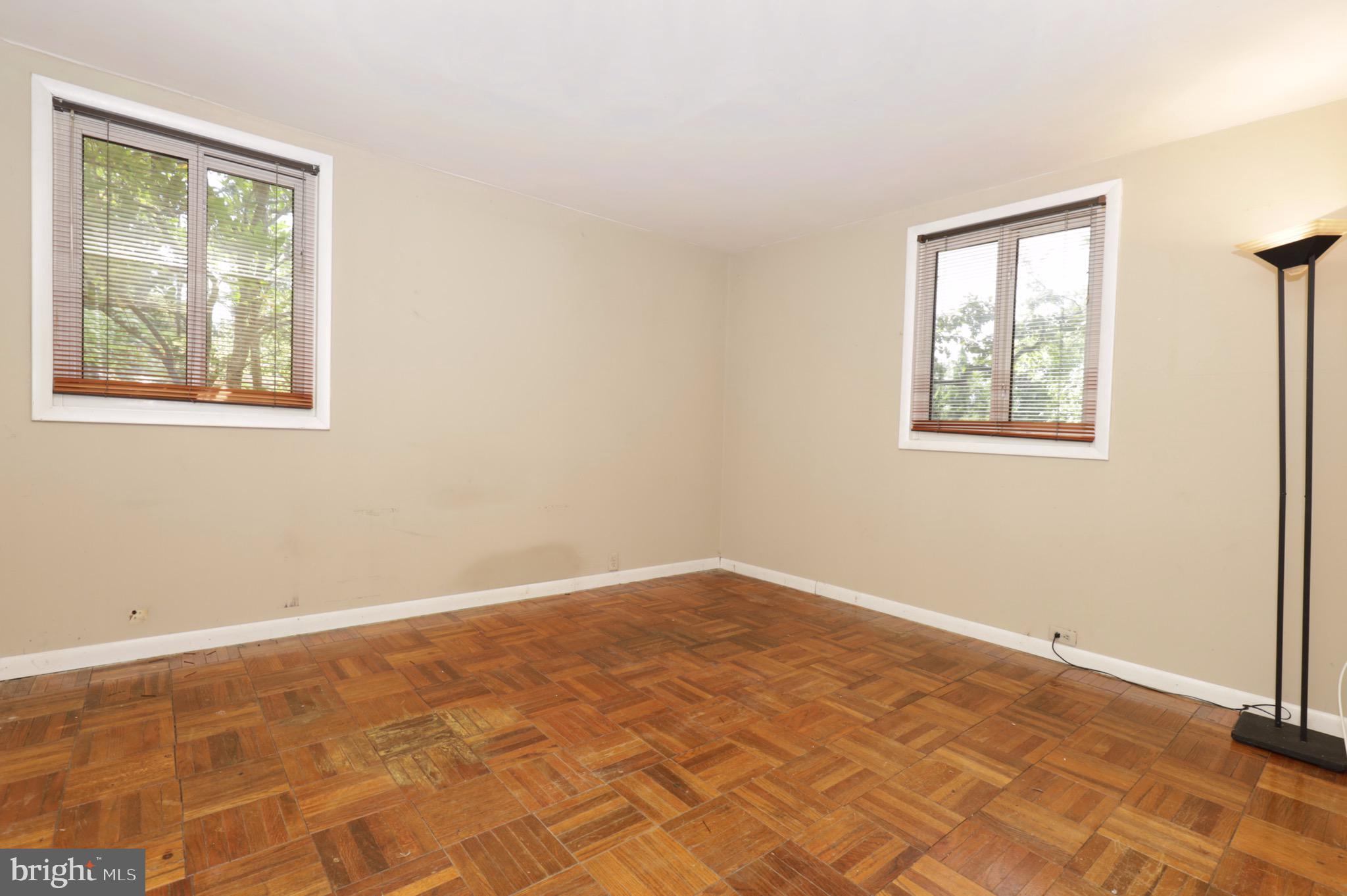 7817 Fort Hunt Road Alexandria, VA 22308 - Photo 25 of 51 Second Bedroom