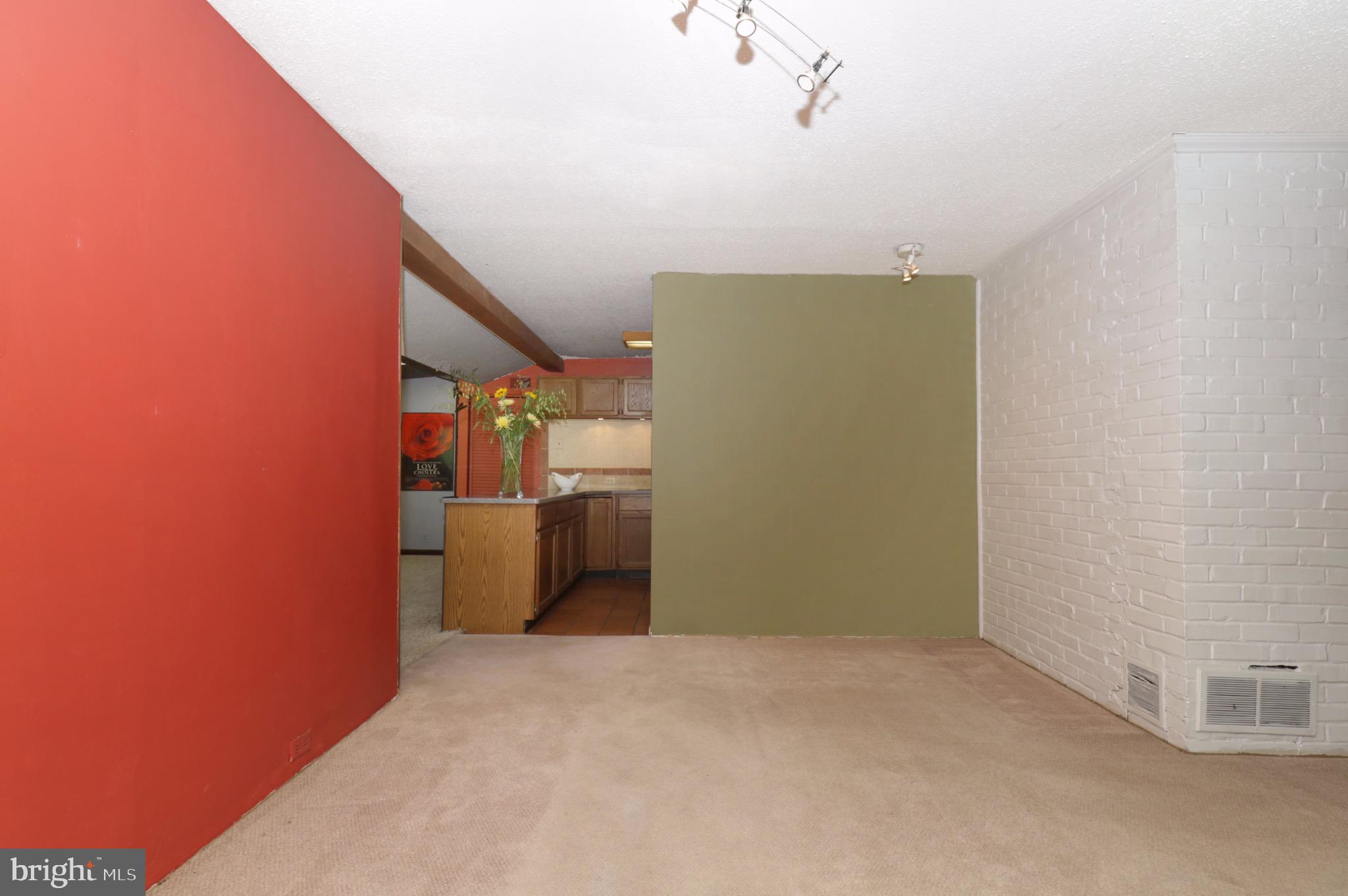 7817 Fort Hunt Road Alexandria, VA 22308 - Photo 9 of 51 Dining Room