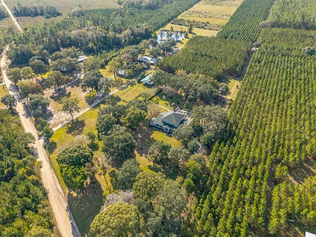 $899,900 | 300 Elliott Road, Waynesville, GA 31566