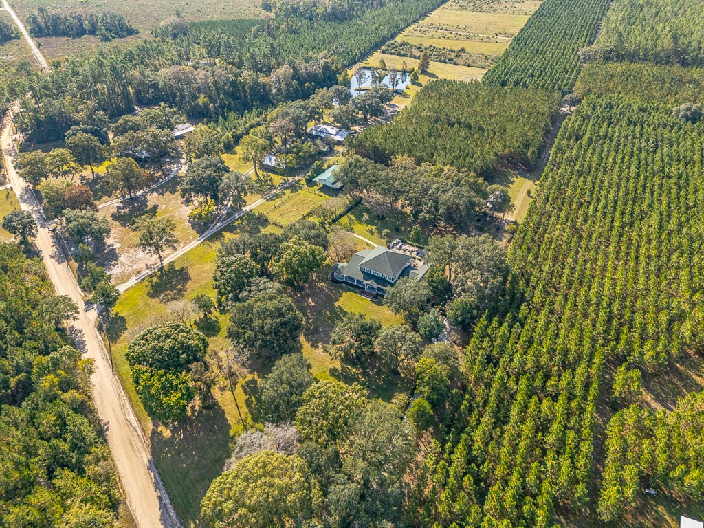 300 Elliott Road Waynesville, GA 31566 - Photo 72 of 89