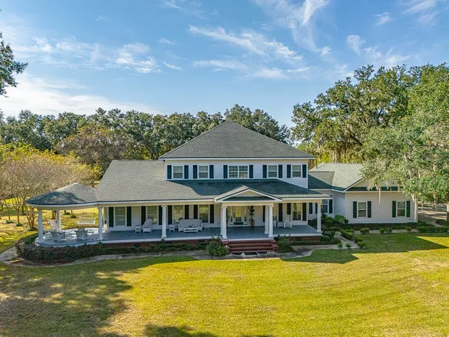 $899,900 | 300 Elliott Road, Waynesville, GA 31566