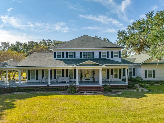 $899,900 | 300 Elliott Road, Waynesville, GA 31566