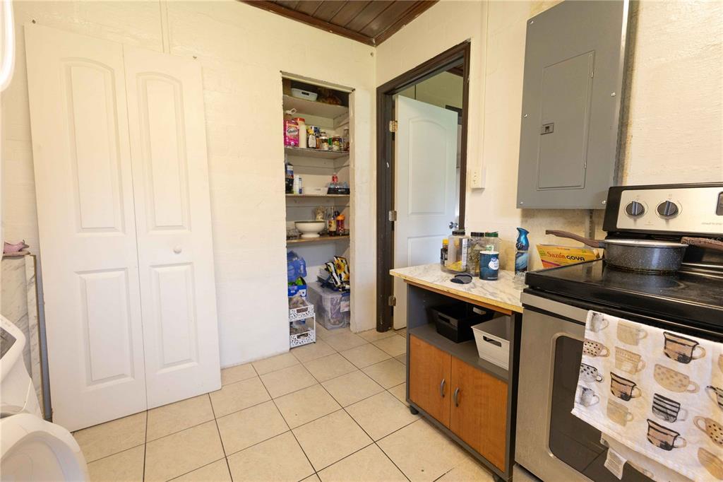 7301 Northwest Gainesville Road Ocala, FL 34475 - Photo 7 of 33