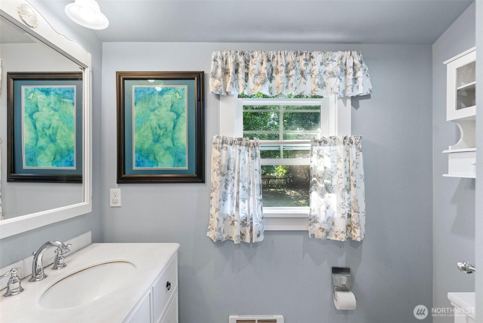 10191 West Belfair Valley Road Bremerton, WA 98312 - Photo 16 of 34